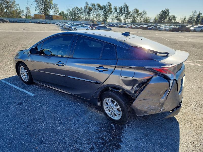 Photo 2 from auction – 2016 TOYOTA PRIUS with VIN JTDKBRFU0G3502632