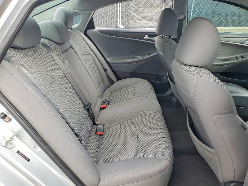 Photo 10 from auction – 2012 HYUNDAI SONATA GLS with VIN 5NPEB4AC2CH340760