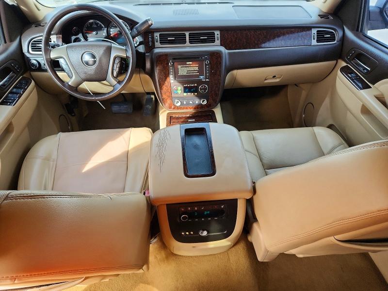 Photo 8 from auction – 2012 GMC YUKON DENA with VIN 1GKS2EEF1CR325712
