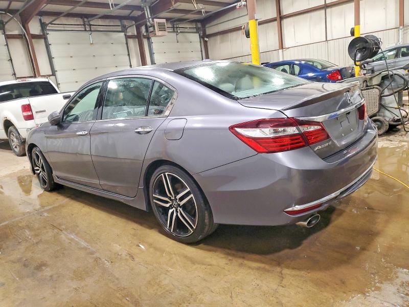 Photo 2 from auction – 2016 HONDA ACCORD with VIN 1HGCR3F94GA028903