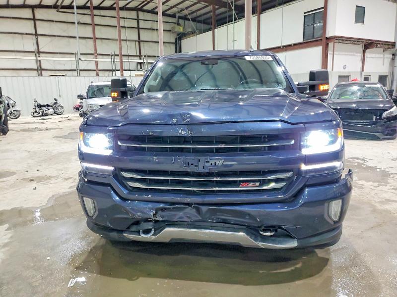 Photo 5 from auction – 2018 CHEVROLET SILVERADO with VIN 3GCUKSEC0JG271566