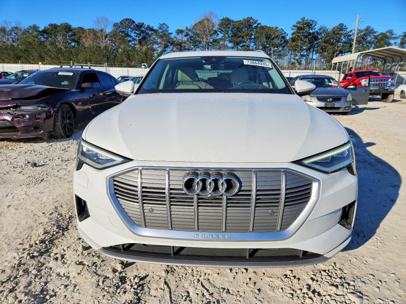 Photo 5 from auction – 2021 AUDI E-TRON PRE with VIN WA1VAAGE8MB022150