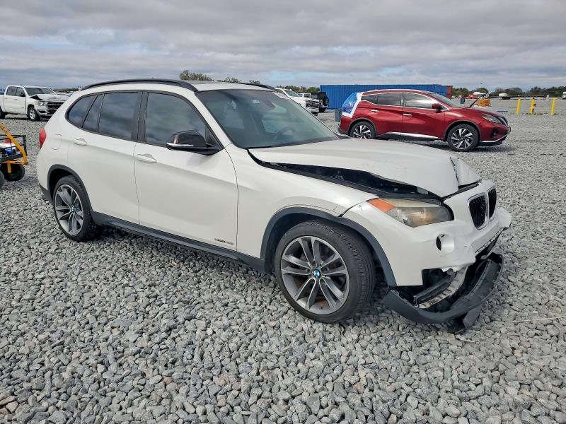 Photo 4 from auction – 2013 BMW X1 SDRIVE2 with VIN WBAVM1C50DVL64352