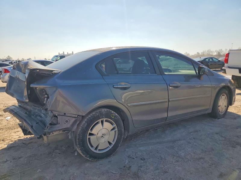 Photo 3 from auction – 2012 HONDA CIVIC HF with VIN 2HGFB2F62CH322510