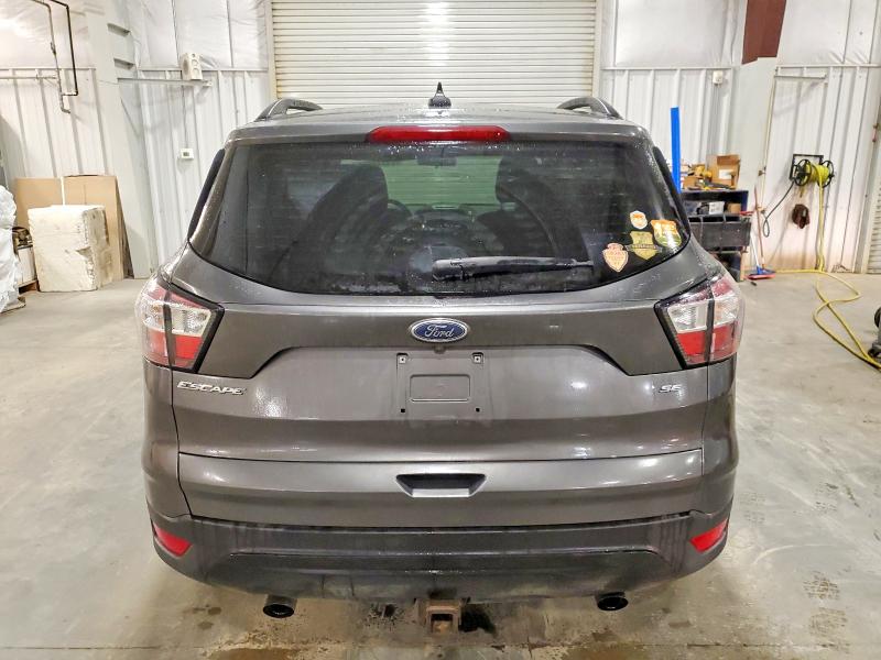 Photo 6 from auction – 2018 FORD ESCAPE SE with VIN 1FMCU9GD8JUD02740