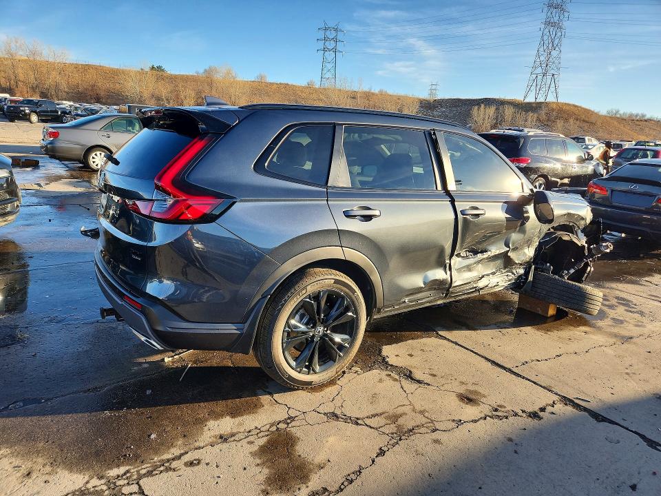 Photo 3 from auction – 2026 HONDA CR-V SPORT with VIN 7FARS6H90TE059115