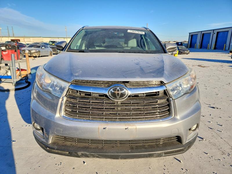 Foto 5 de la subasta – 2014 TOYOTA HIGHLANDER con VIN 5TDYKRFH8ES015980