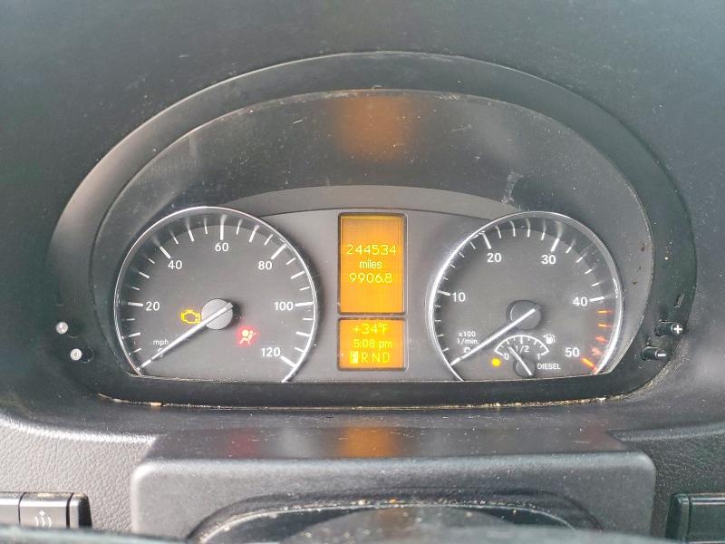 Photo 9 from auction – 2014 MERCEDES-BENZ SPRINTER with VIN WD3PF4CCXE5915582