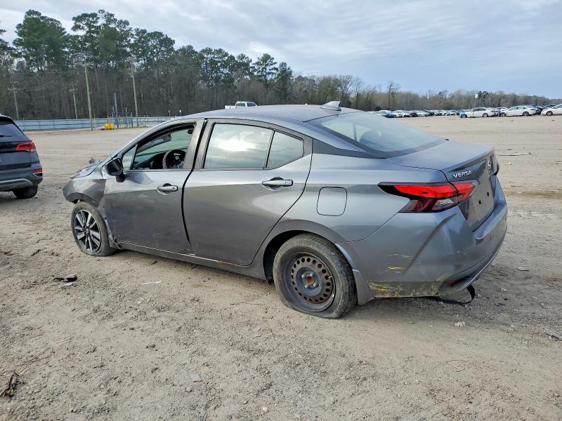 Photo 2 from auction – 2021 NISSAN VERSA with VIN 3N1CN8EV3ML806136