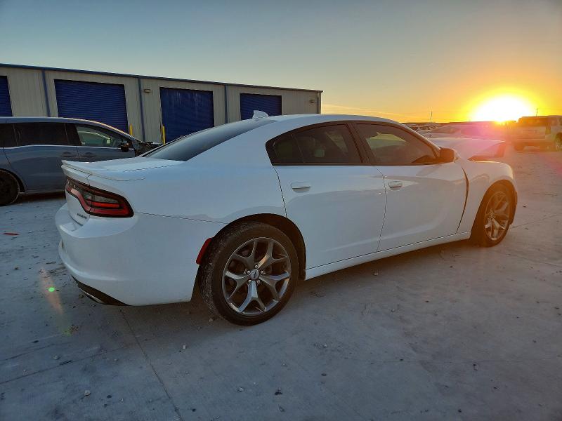 Photo 3 from auction – 2017 DODGE CHARGER with VIN 2C3CDXHG5HH551712