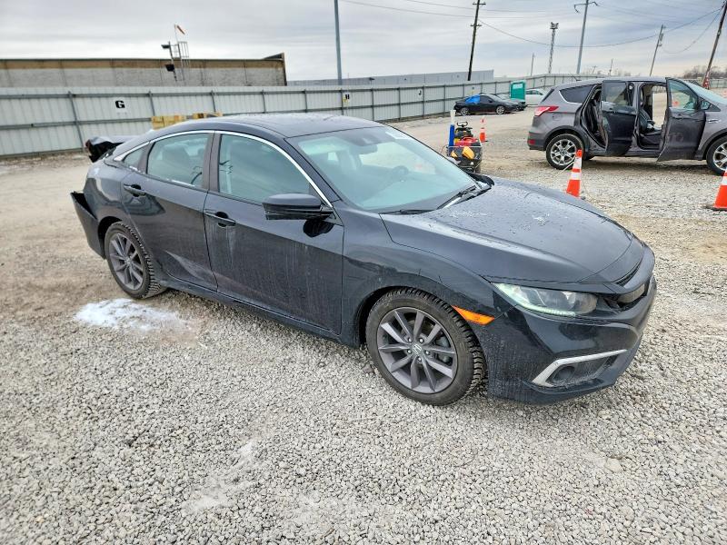 Photo 4 from auction – 2019 HONDA CIVIC with VIN 19XFC1F33KE000593
