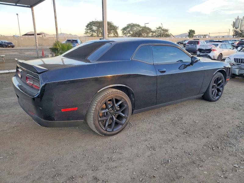 Photo 3 from auction – 2023 DODGE CHALLENGER with VIN 2C3CDZAG2PH517926
