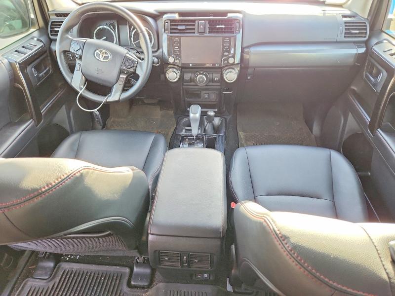 Photo 8 from auction – 2022 TOYOTA 4RUNNER SR with VIN JTERU5JR2N6045897