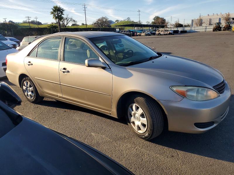 Photo 4 from auction – 2003 TOYOTA CAMRY LE with VIN JTDBE32K030161916