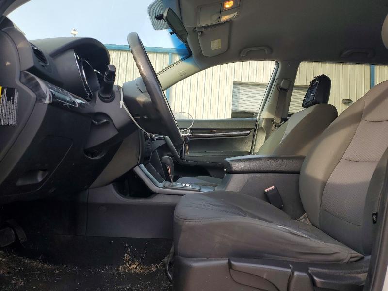 Photo 7 from auction – 2012 KIA SORENTO with VIN 5XYKT3A11CG200604