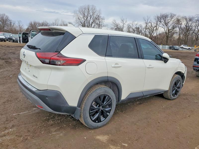 Photo 3 from auction – 2021 NISSAN ROGUE SV with VIN JN8AT3BB3MW205704