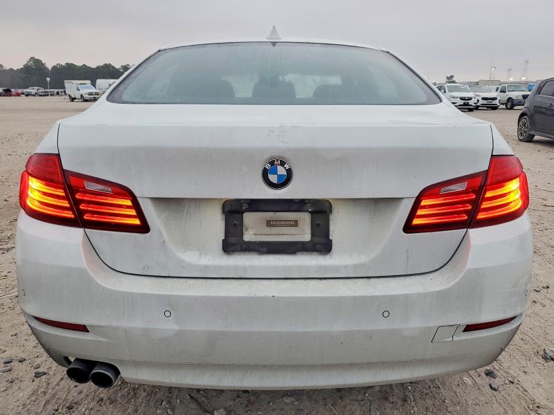 Photo 6 from auction – 2016 BMW 528 I with VIN WBA5A5C57GG354779