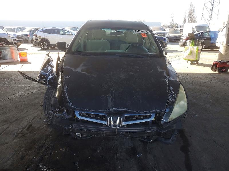 Photo 5 from auction – 2005 HONDA ACCORD with VIN 1HGCM56405A138228