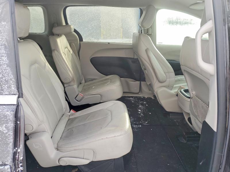 Фото 11 с аукциона – 2019 CHRYSLER PACIFICA T с VIN 2C4RC1BGXKR593793