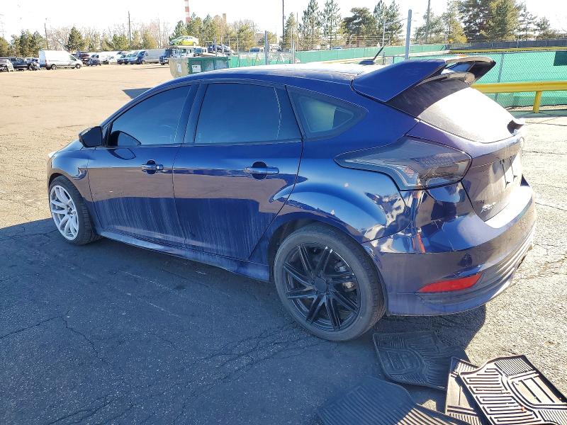 Photo 2 from auction – 2016 FORD FOCUS with VIN 1FADP3L95GL361117