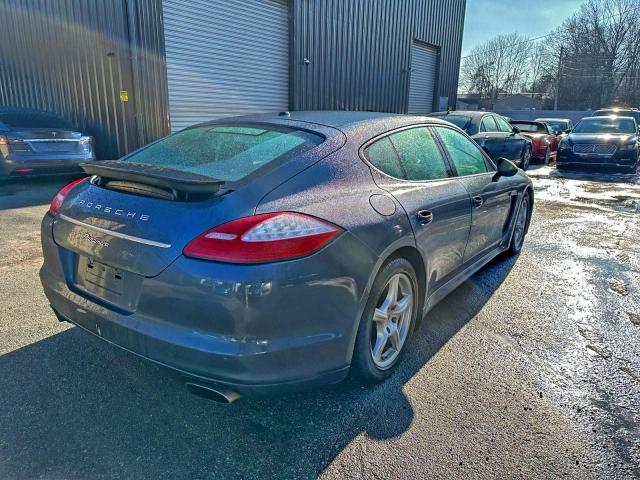 Photo 4 from auction – 2013 PORSCHE PANAMERA 2 with VIN WP0AA2A77DL010215