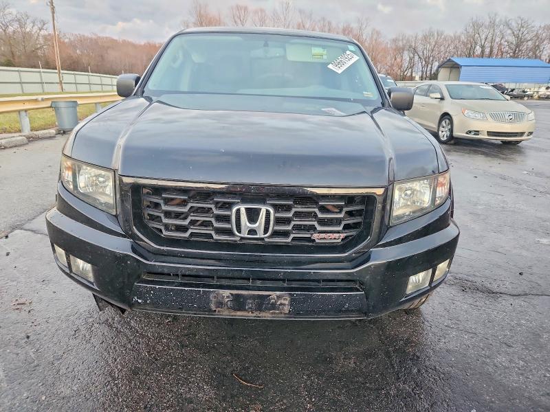 Photo 5 from auction – 2013 HONDA RIDGELINE with VIN 5FPYK1F78DB010264