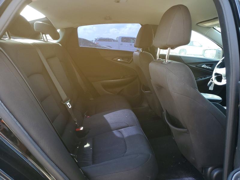 Photo 10 from auction – 2020 CHEVROLET MALIBU LT with VIN 1G1ZD5ST2LF040624