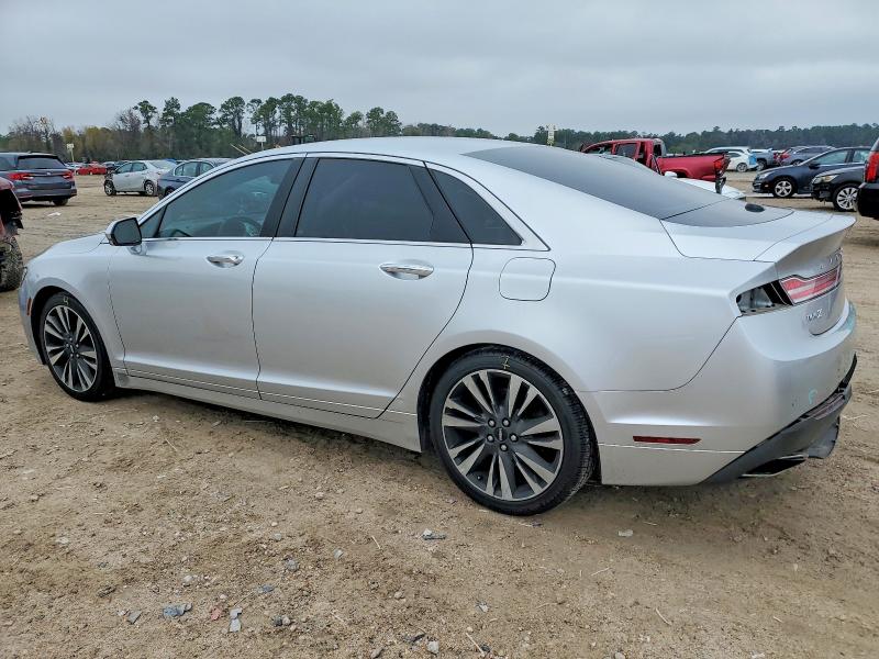 Photo 2 from auction – 2017 LINCOLN MKZ with VIN 3LN6L5C94HR664706