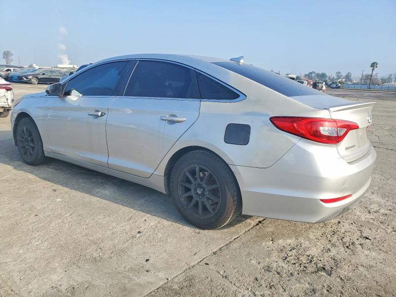 Photo 2 from auction – 2016 HYUNDAI SONATA SE with VIN 5NPE24AF6GH263522