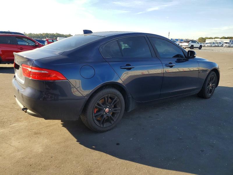 Photo 3 from auction – 2018 JAGUAR XE with VIN SAJAD4FX7JCP34401