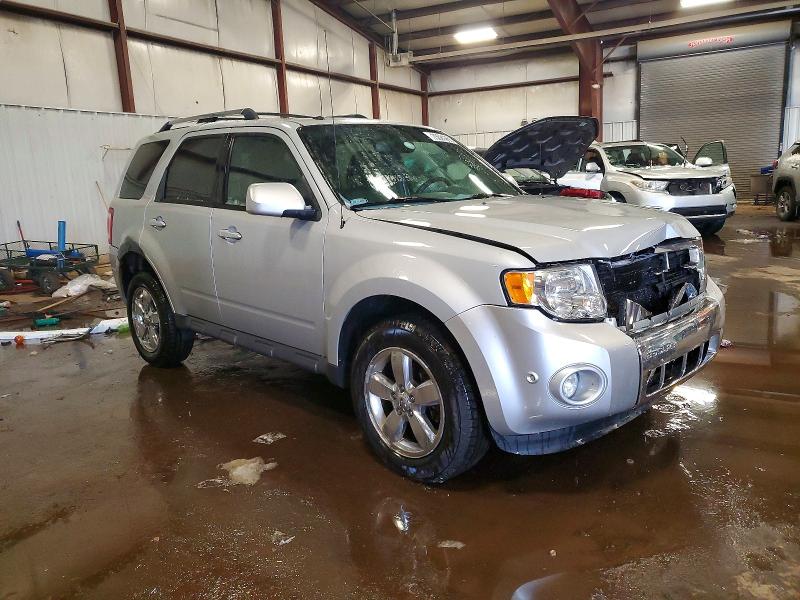 Photo 4 from auction – 2012 FORD ESCAPE LIM with VIN 1FMCU9E74CKC53564