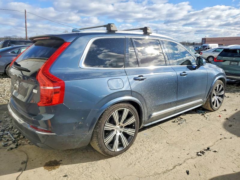 Photo 3 from auction – 2023 VOLVO XC90 ULTIM with VIN YV4H60CA8P1909904