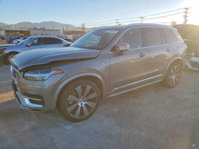 2021 VOLVO XC90 T8 RE