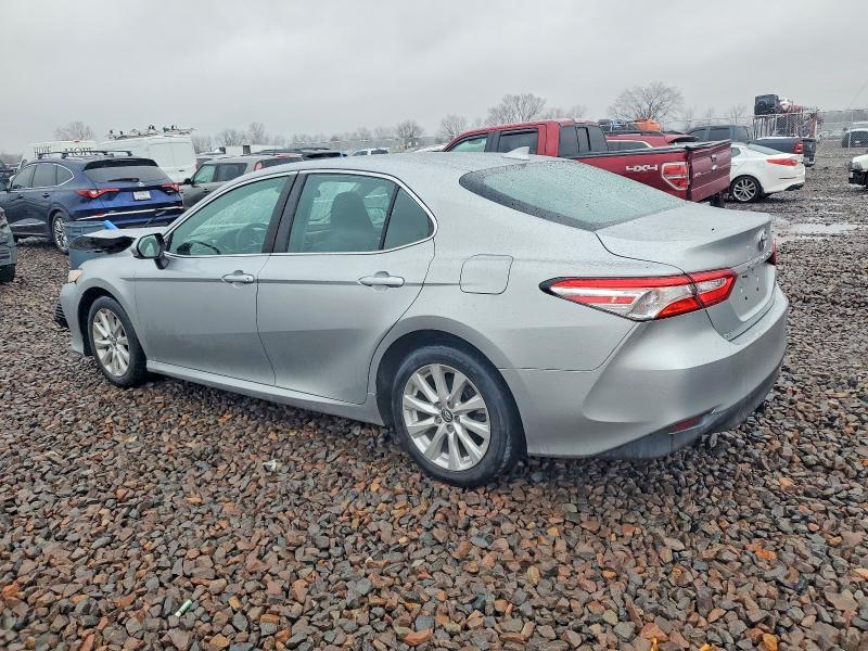 Photo 2 from auction – 2020 TOYOTA CAMRY LE with VIN 4T1C11AK2LU345104