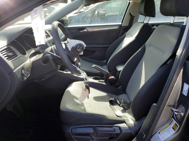Photo 7 from auction – 2017 VOLKSWAGEN JETTA with VIN 3VW2B7AJ5HM348580