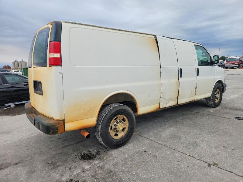 Photo 3 from auction – 2015 CHEVROLET EXPRESS G2500 with VIN 1GCWGGFF8F1110923