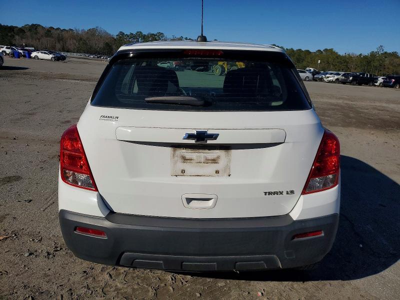 Photo 6 from auction – 2016 CHEVROLET TRAX LS with VIN 3GNCJKSB9GL272300