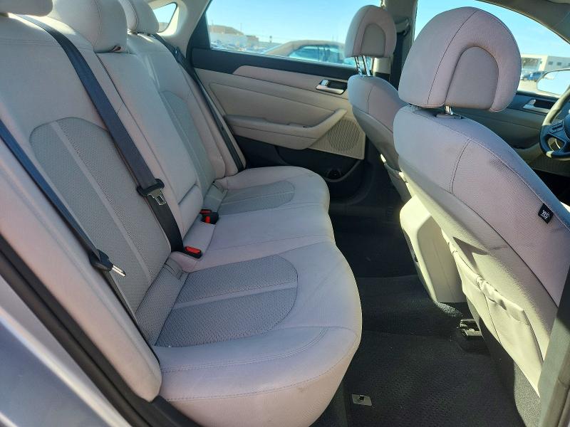 Photo 10 from auction – 2015 HYUNDAI SONATA SE with VIN 5NPE24AF3FH168110
