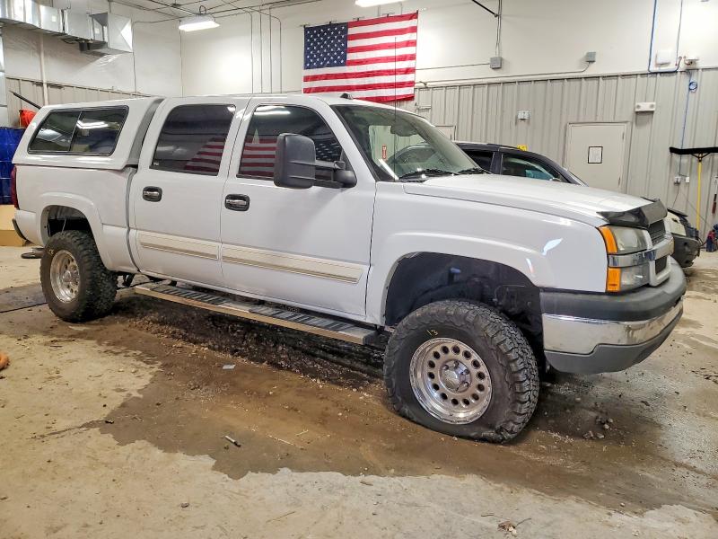 Photo 4 from auction – 2005 CHEVROLET SILVERADO with VIN 2GCEK13T051300970