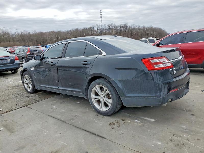 Photo 2 from auction – 2015 FORD TAURUS SEL with VIN 1FAHP2E87FG135510