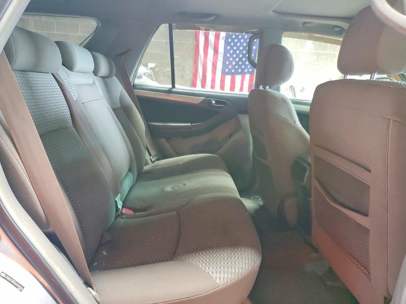 Photo 11 from auction – 2006 TOYOTA 4RUNNER SR with VIN JTEBU14RX60094596