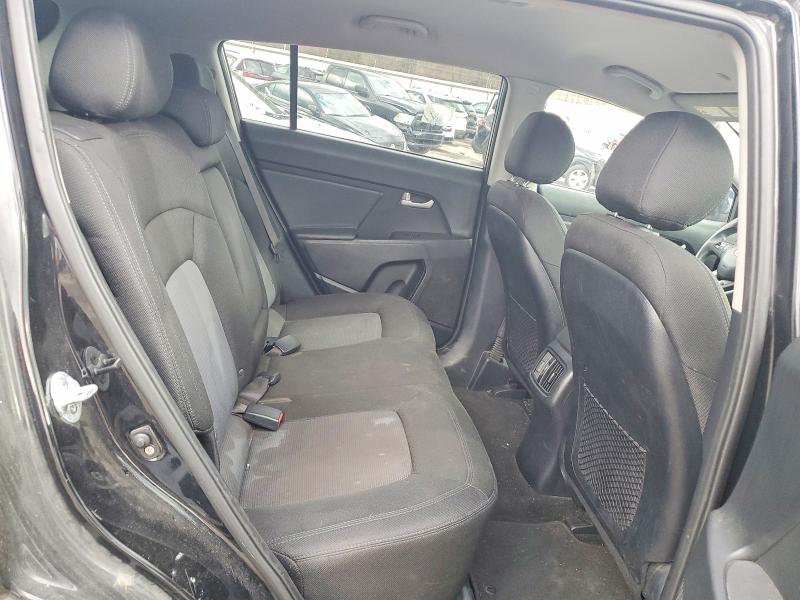 Photo 11 from auction – 2015 KIA SPORTAGE L with VIN KNDPB3AC8F7693760