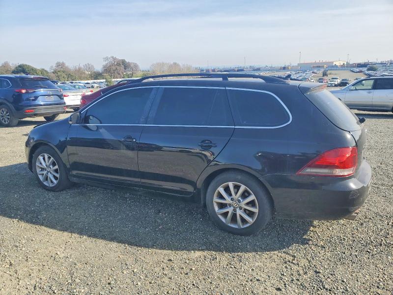 Photo 2 from auction – 2014 VOLKSWAGEN JETTA with VIN 3VWPL7AJ2EM605886