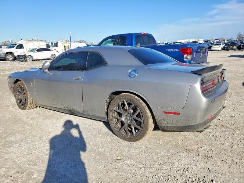 Photo 2 from auction – 2018 DODGE CHALLENGER with VIN 2C3CDZFJ8JH124234
