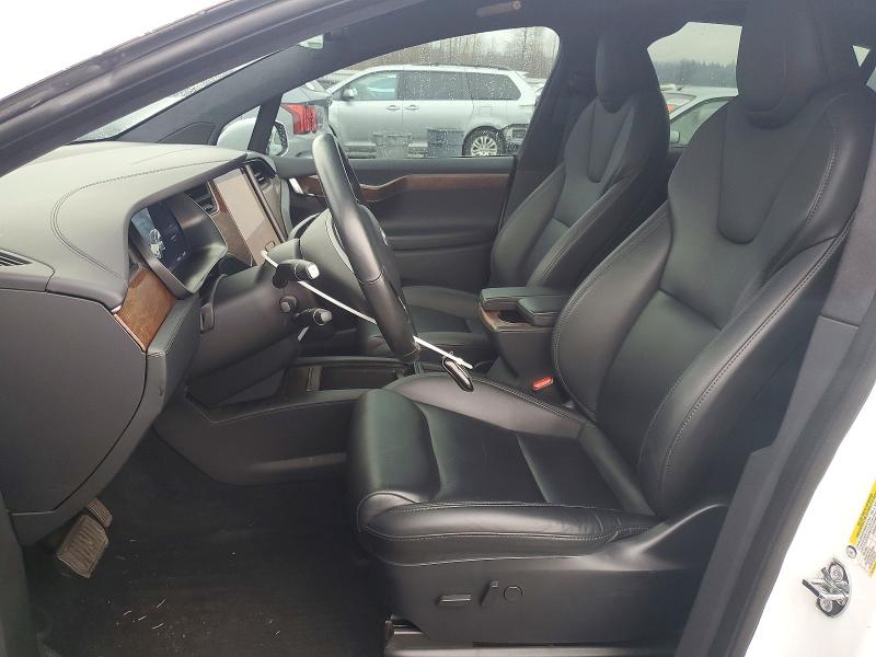 Photo 7 from auction – 2020 TESLA MODEL X with VIN 5YJXCBE21LF249506