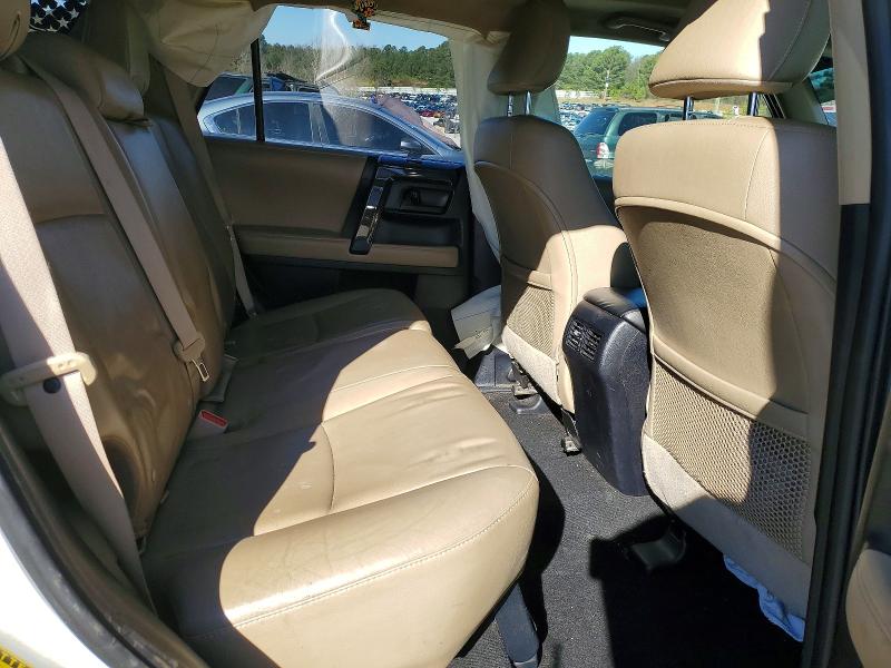 Photo 11 from auction – 2011 TOYOTA 4RUNNER with VIN JTEBU5JR1B5056876