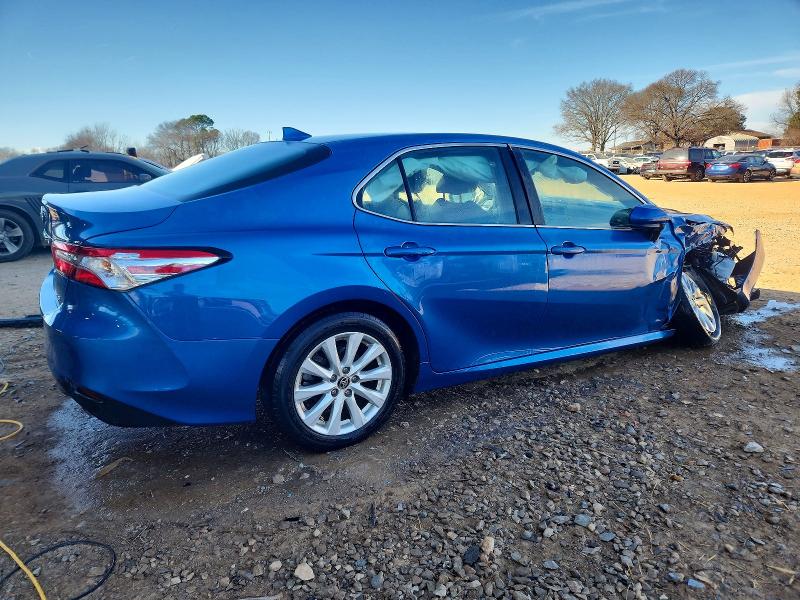 Photo 3 from auction – 2020 TOYOTA CAMRY with VIN 4T1C11AK9LU386488
