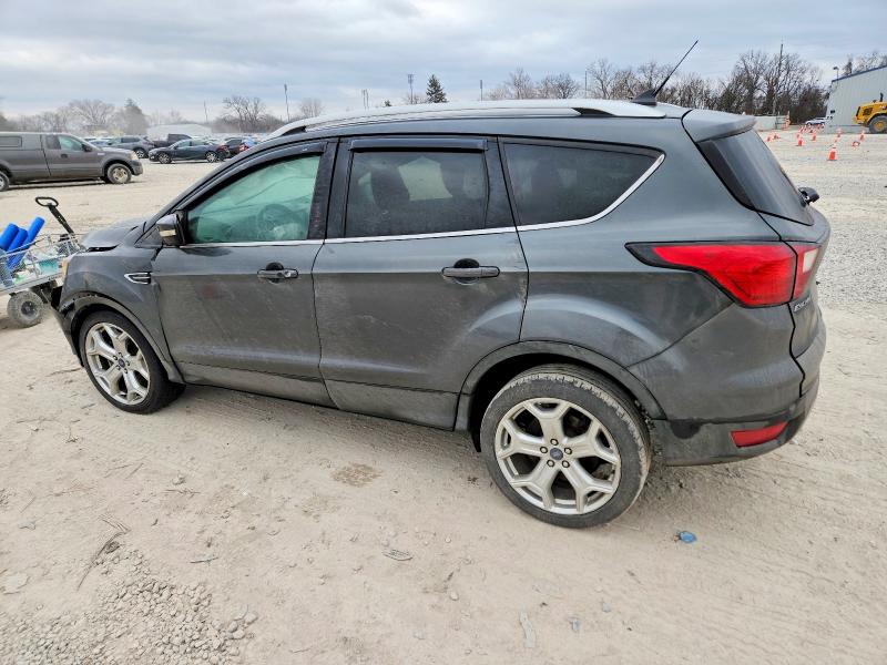 Photo 2 from auction – 2019 FORD ESCAPE with VIN 1FMCU9J98KUB54952