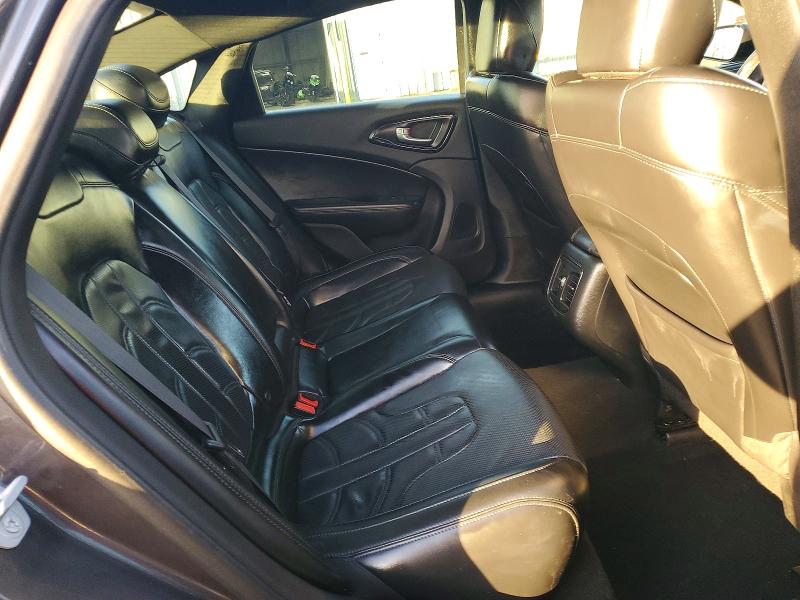 Photo 10 from auction – 2015 CHRYSLER 200 S with VIN 1C3CCCBG2FN673565