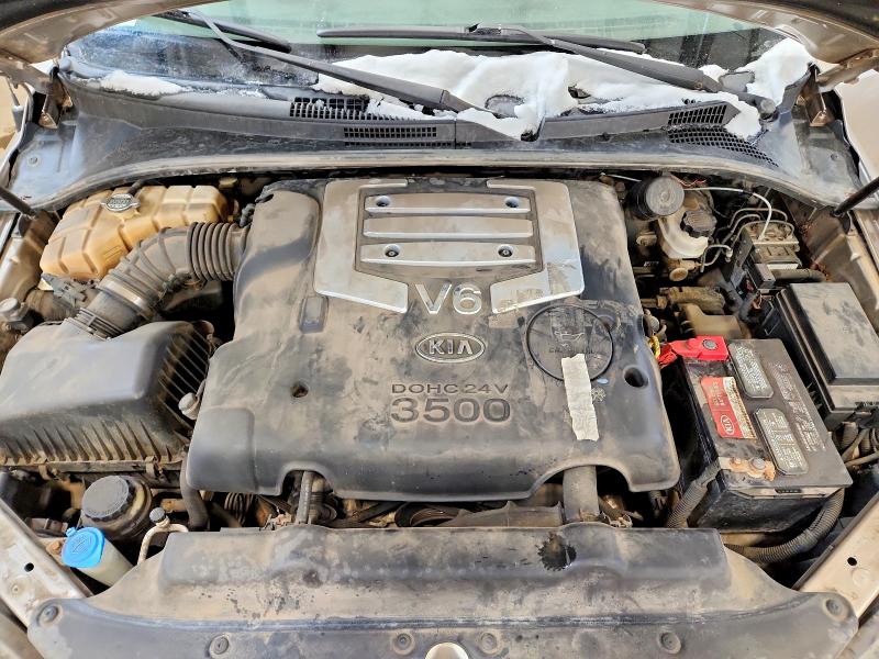 Photo 12 from auction – 2004 KIA SORENTO EX with VIN KNDJC733445250859